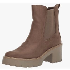 DV Dolce Vita Women’s Tobias Ankle Boot Size 10 NWT